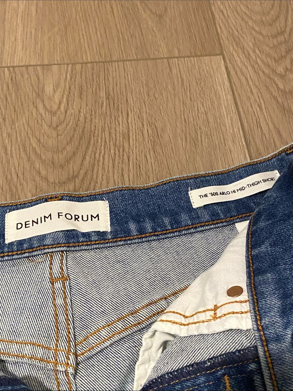 Denim Forum The '50s Arlo Hi Mid-Thigh Denim Short - Picture 7 of 14